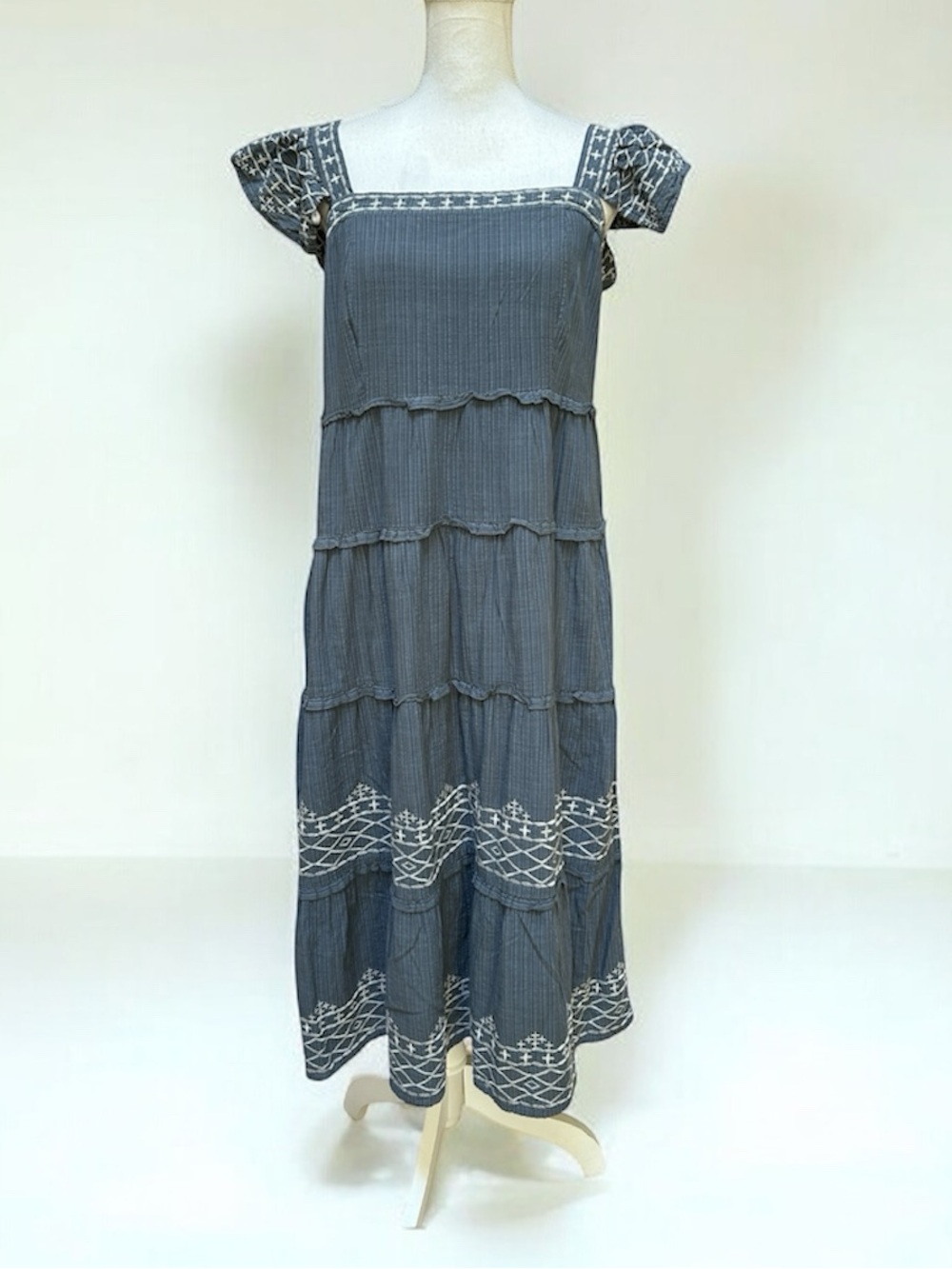 Knox Rose Square Neck Blue Grey Tiered Ruffle Embroidered Cotton LARGE Sundress - Picture 2 of 16